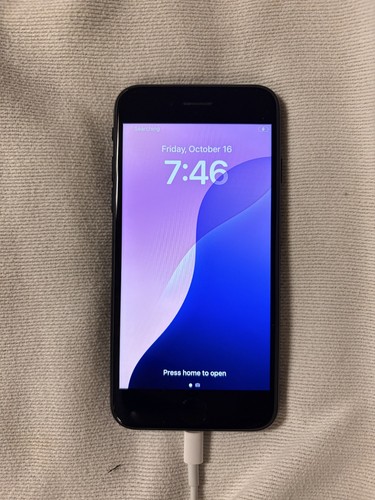 Apple iphone 64 - apple,